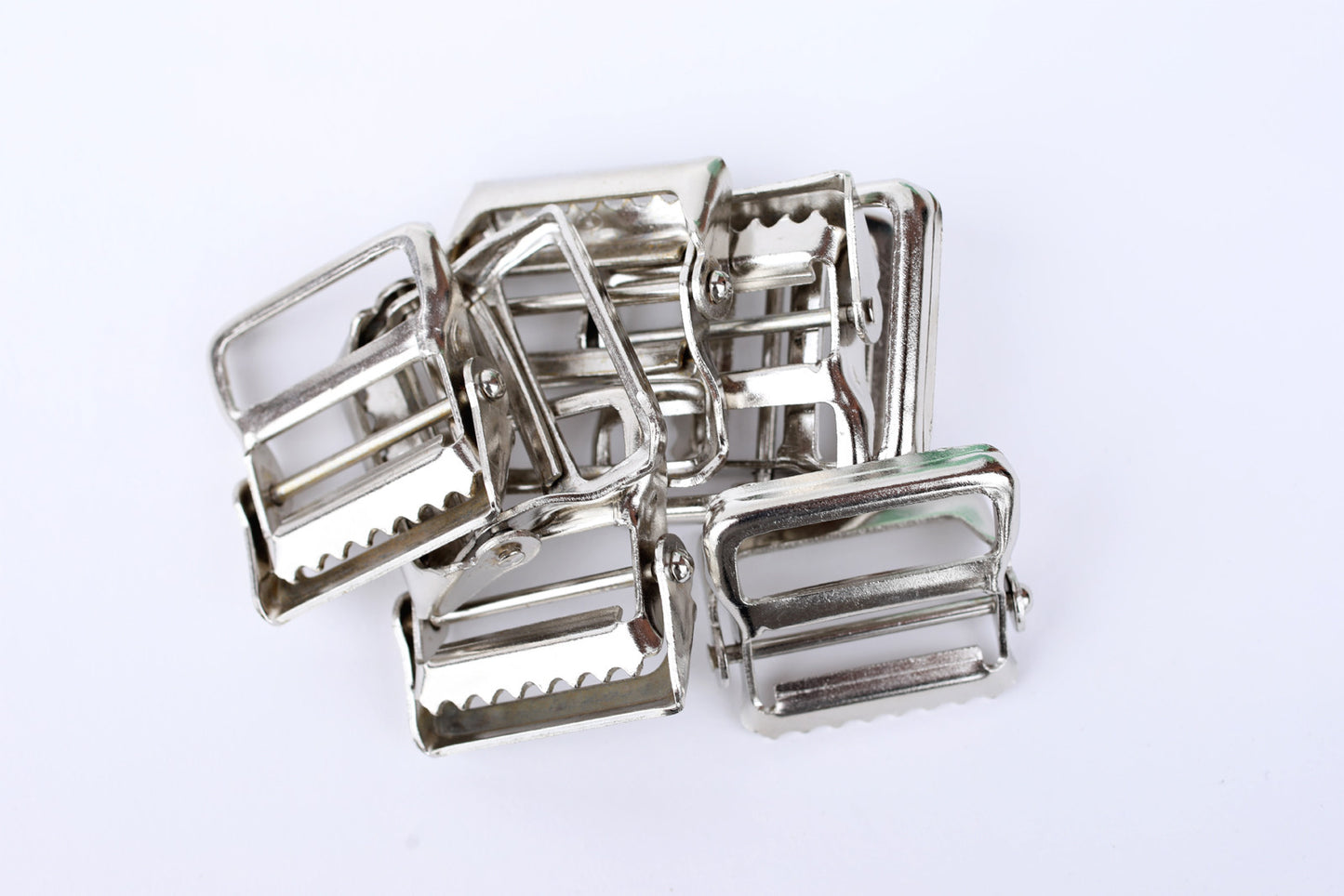 1.5" Chrome Buckle, Per Dozen