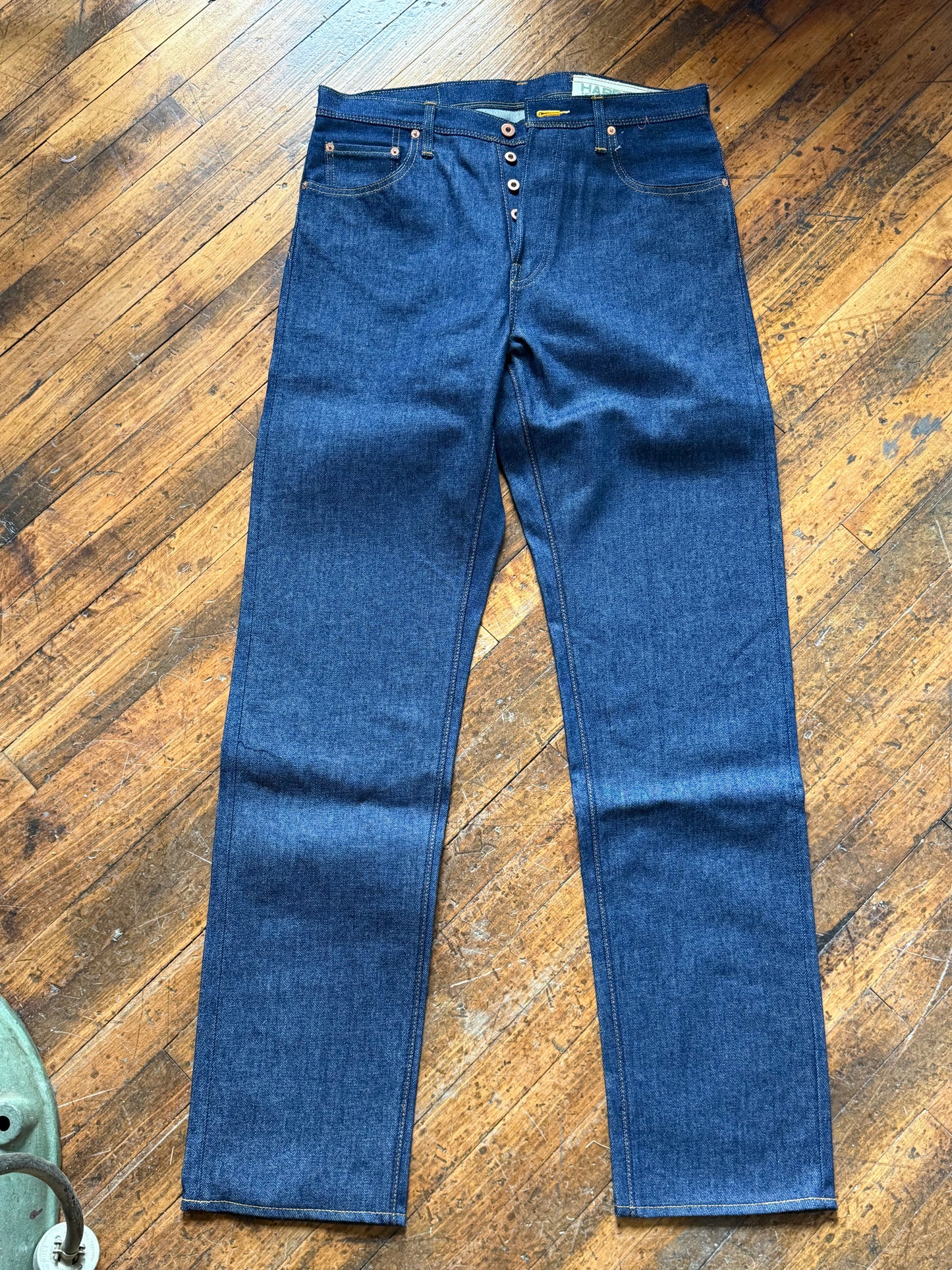 001 Basic American Jean